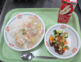 給食