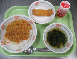 給食