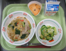 給食