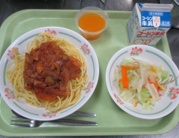 給食