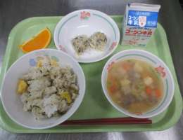 給食