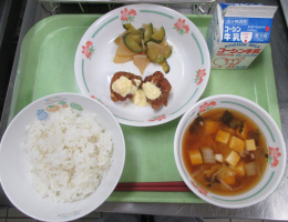 給食