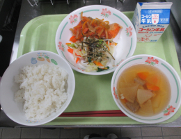 給食