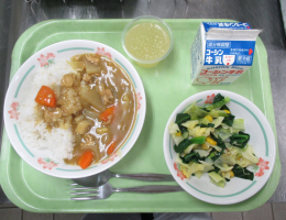 給食