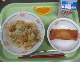 給食