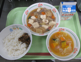給食