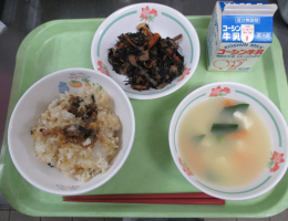 給食