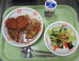 給食