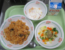 給食