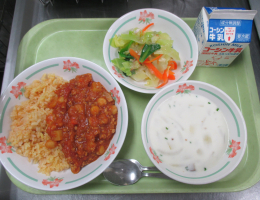 給食