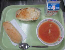 給食