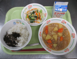 給食