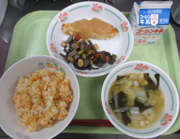 給食