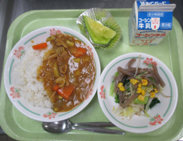 給食