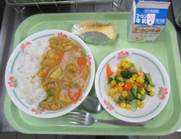 給食