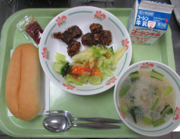 給食