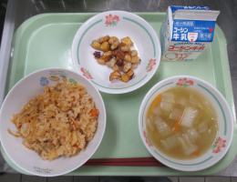 給食