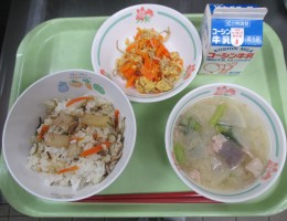 給食