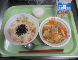 給食