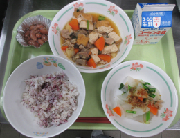 給食