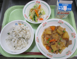 給食