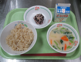 給食