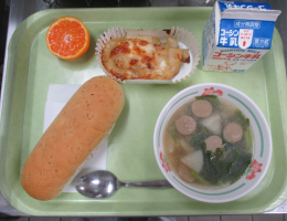 給食