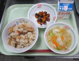給食
