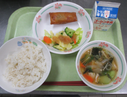 給食
