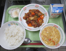 給食