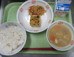 給食