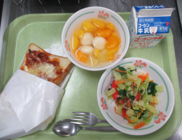 給食