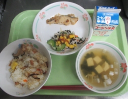 給食