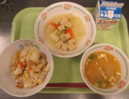 給食