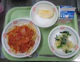 給食