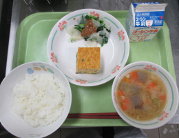給食