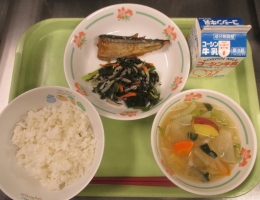給食