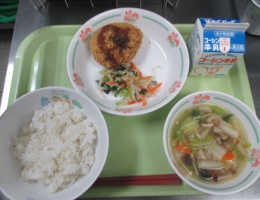 給食