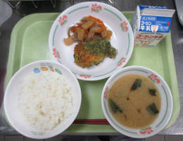 給食