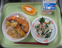 給食