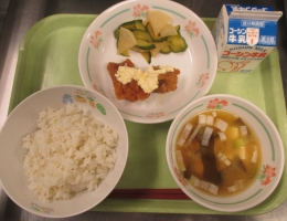 給食