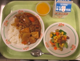 給食