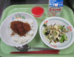 給食