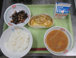 給食