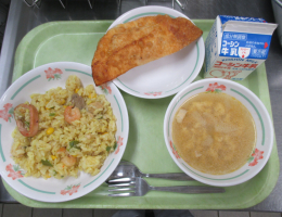 給食